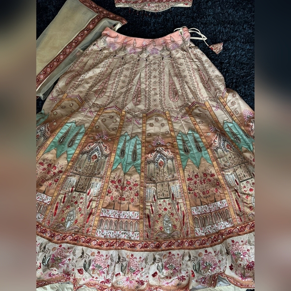 Peach Lehenga - Picture 6 of 6